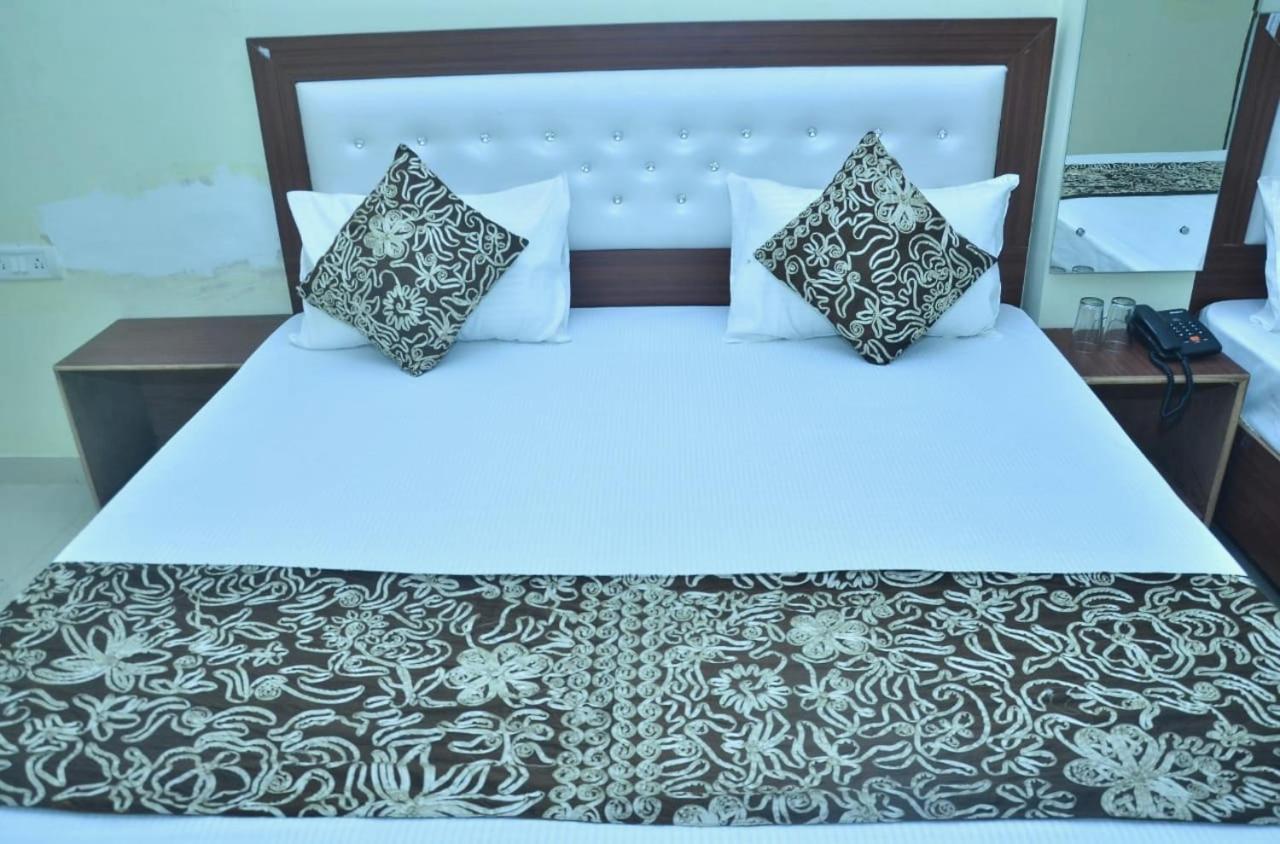 Awesome Home Stay Agra  Exterior photo